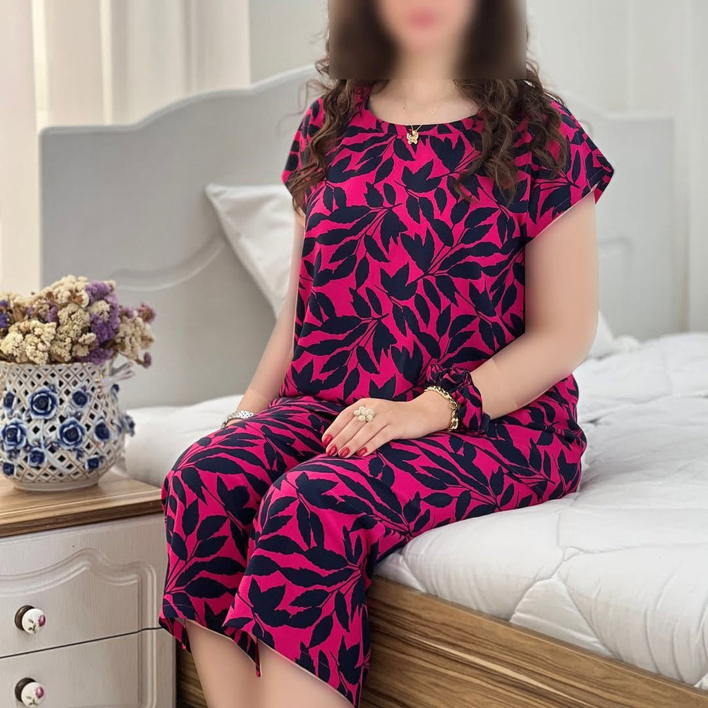 Noir Chic Capri Set